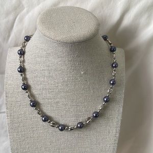 Gorgeous vintage lavender and silver tone choker